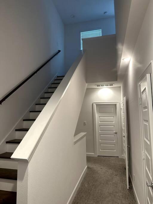 Eado Townhome Getaway * Houston