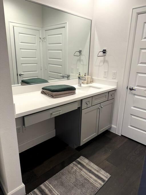 Eado Townhome Getaway Holiday home *